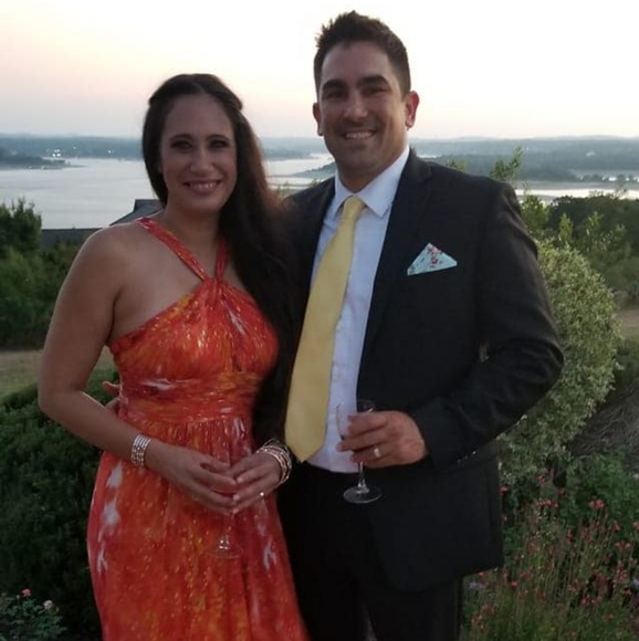 Aloha y’all! 👋🏼 ♥️ bry rhymes with 🍟 - Picture 5 of 14